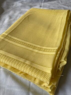 Vintage yellow rectangular tablecloth 60” x 128”
